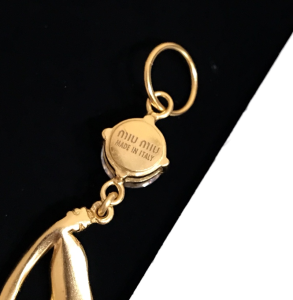 Replica Womens Jewelry Miu Miu Crystals Flower Pendant Necklace A205PP280 AA182037