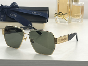 Dior Replica Sunglasses Signature S2U 