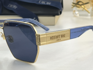 Replica Womens Sunglasses Dior Replica Sunglasses Signature S2U A65PP180 AA181779