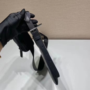 Replica Mens Handbags Prada Black Leather Messenger Bag 22x26CM A104PP780 AA182136