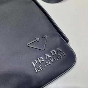 Replica Mens Handbags Prada Black Re Nylon Messenger Bag 22x26CM A104PP680 AA182135