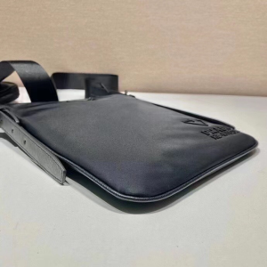 Replica Mens Handbags Prada Black Re Nylon Messenger Bag 22x26CM A104PP680 AA182135