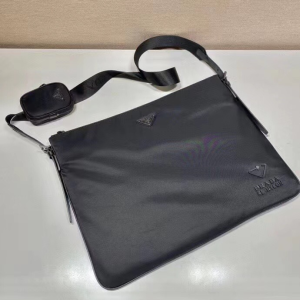 Replica Mens Handbags Prada Black Re Nylon Messenger Bag 44x34CM A104PP780 AA182138
