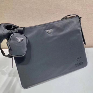 Replica Mens Handbags Prada Black Re Nylon Messenger Bag 44x34CM A104PP780 AA182138