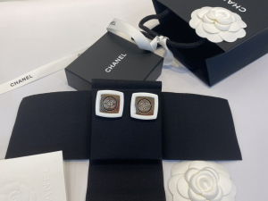 Replica Womens Jewelry Chanel Crystal CC Square Earrings White A39PP140 AA182082