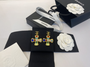 Replica Womens Jewelry Chanel Gold CC Cross Earrings A39PP150 AA182083
