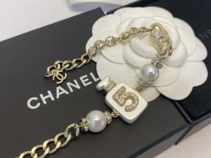 Replica Womens Jewelry Chanel N5 Bottle Chain Bracelets A39PP160 AA182077