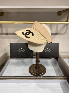 Chanel CC Logo Raffia Visor Cap Hat Beige 
