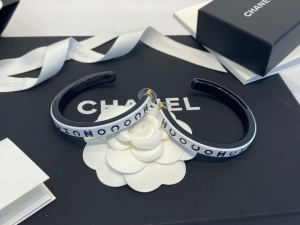 Chanel White Black Gold Coco Earrings AB8422 