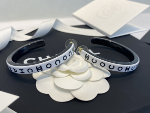 Replica Womens Jewelry Chanel White Black Gold Coco Earrings AB8422 A39PP150 AA182900