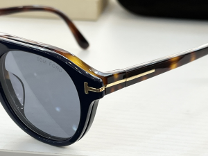 Replica Womens Sunglasses Tom Ford Replica Sunglasses TF5533 A65PP180 AA182935