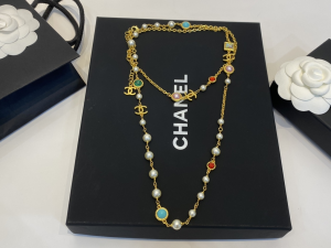 Chanel CC Pearls Necklace 