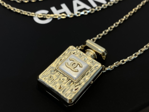 Replica Womens Jewelry Chanel Gold Bottle Chain Necklace AB8585 A39PP380 AA183441