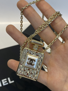 Replica Womens Jewelry Chanel Gold Bottle Chain Necklace AB8585 A39PP380 AA183441