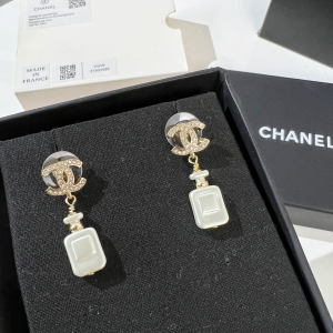 Replica Womens Jewelry Chanel VIP Crystals CC Bottle Earrings A62PP180 AA183448