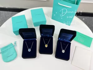 Replica Womens Jewelry Tiffany VIP Soleste Diamond Pendant Necklace A62PP290 AA183447