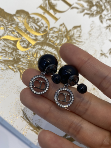 Replica Womens Jewelry Dior Tribales Earrings with Black Pearl A39PP110 AA183815