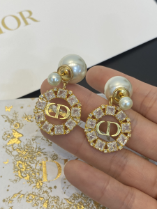 Dior Tribales Earrings White Pearl 