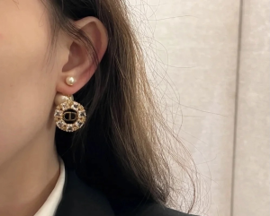 Replica Womens Jewelry Dior Tribales Earrings with White Pearl A39PP130 AA183816