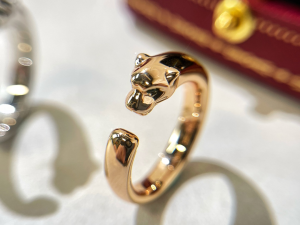 Replica Womens Jewelry Cartier VIP Panthere de Cartier Rings in Gold A62PP300 AA184070
