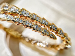 Replica Womens Jewelry Bvlgari VIP Serpenti Viper Diamonds Bracelet A62PP280 AA184233