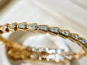 Replica Womens Jewelry Bvlgari VIP Serpenti Viper Diamonds Bracelet A62PP280 AA184233