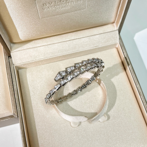 Replica Womens Jewelry Bvlgari VIP Serpenti Viper Diamonds Bracelet A62PP280 AA184233