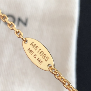 Replica Womens Jewelry Louis Vuitton LV Monogram Charm Necklace Gold A39PP120 AA184222