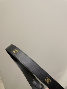 Replica Womens Belts Chanel CC Logo White Leather Belt 30MM A175PP240 AA184637