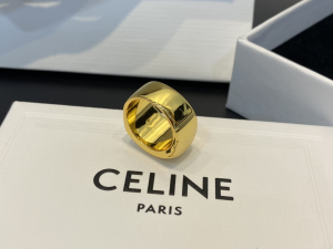 Replica Womens Jewelry Celine Gold Triomphe Bold Rings A39PP110 AA184507