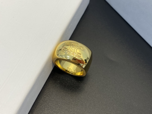 Replica Womens Jewelry Celine Gold Triomphe Bold Rings A39PP110 AA184507