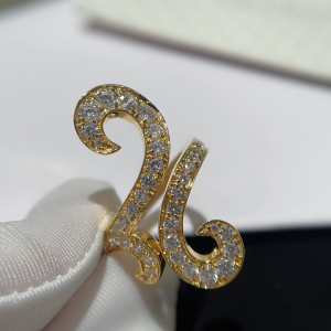 Van Cleef Arpels Crystal Ring Gold 