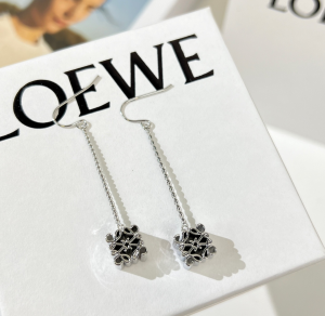 Replica Womens Jewelry Loewe VIP Anagram Earrings A62PP280 AA185281