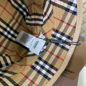 Replica Womens Hat Burberry Beige Canvas Check Bucket Hat A144PP180 AA185759