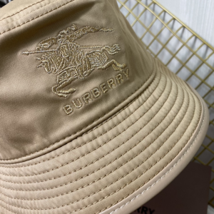 Replica Womens Hat Burberry Beige Canvas Check Bucket Hat A144PP180 AA185759