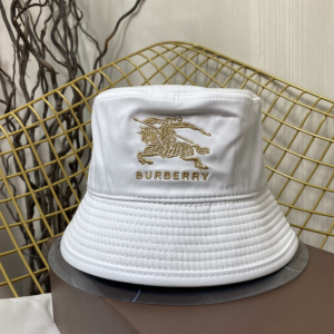 Burberry White Canvas Check Bucket Hat 