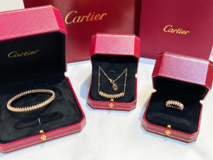 Replica Womens Jewelry Cartier VIP Clash De Cartier Necklace A62PP380 AA185835