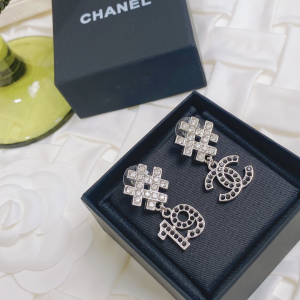 Replica Womens Jewelry Chanel Crystals CC 19 Earrings A152PP180 AA186378
