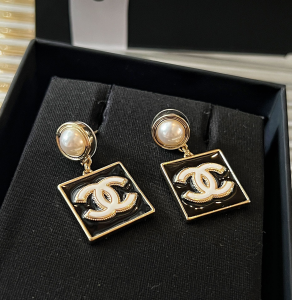 Replica Womens Jewelry Chanel CC Logo Square Earrings A62PP180 AA186675