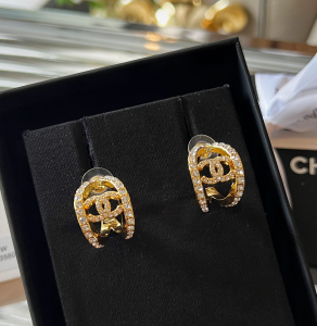 Replica Womens Jewelry Chanel Crystals CC Logo Earrings A62PP180 AA186674