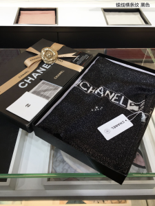 Replica Womens Scarf Chanel Black Cashmere Silk Scarf 110x200CM A151PP280 AA186918
