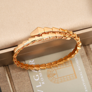 Replica Womens Jewelry Bvlgari Serpenti Viper Bracelet A152PP380 AA187243