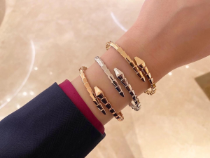 Replica Womens Jewelry Bvlgari Serpenti Viper Bracelet A152PP380 AA187243