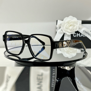 Chanel Gold Heart Replica Sunglasses CH71470 