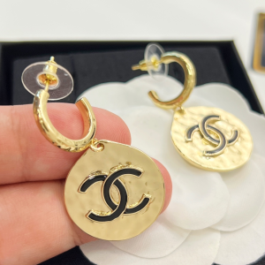 Replica Womens Jewelry Chanel CC Logo Gold Round Earrings A62PP180 AA187456