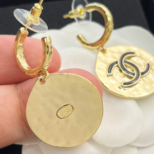 Replica Womens Jewelry Chanel CC Logo Gold Round Earrings A62PP180 AA187456
