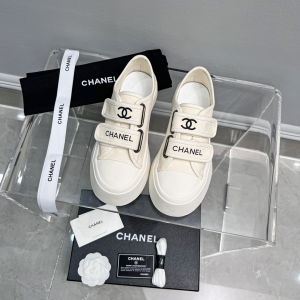Replica Womens Shoes Chanel 2022 White Fabric Sneakers 35 To 39 A151PP480 AA187607