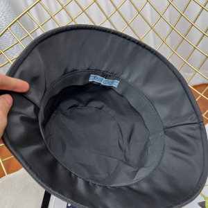Replica Womens Hats Prada Black Padded Re Nylon Bucket Hat A190PP180 AA187789