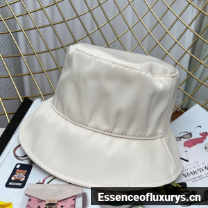 Replica Womens Hats Prada Off White Padded Re Nylon Bucket Hat A190PP180 AA187788