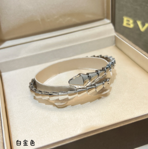 Replica Womens Jewelry Bvlgari Serpenti Viper Bracelets A62PP380 AA187702